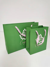 Ivy Badge Gift Bag